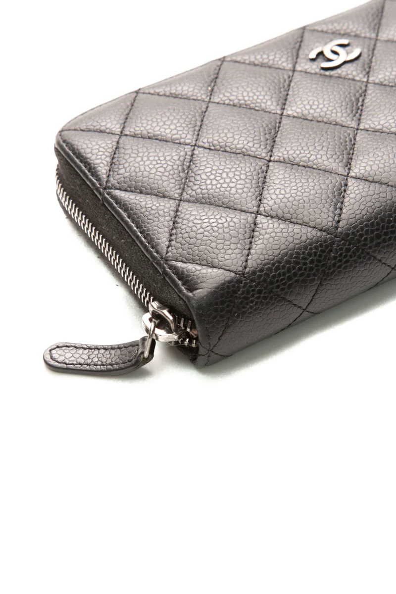 Quilted Zippy Wallet - Image 6