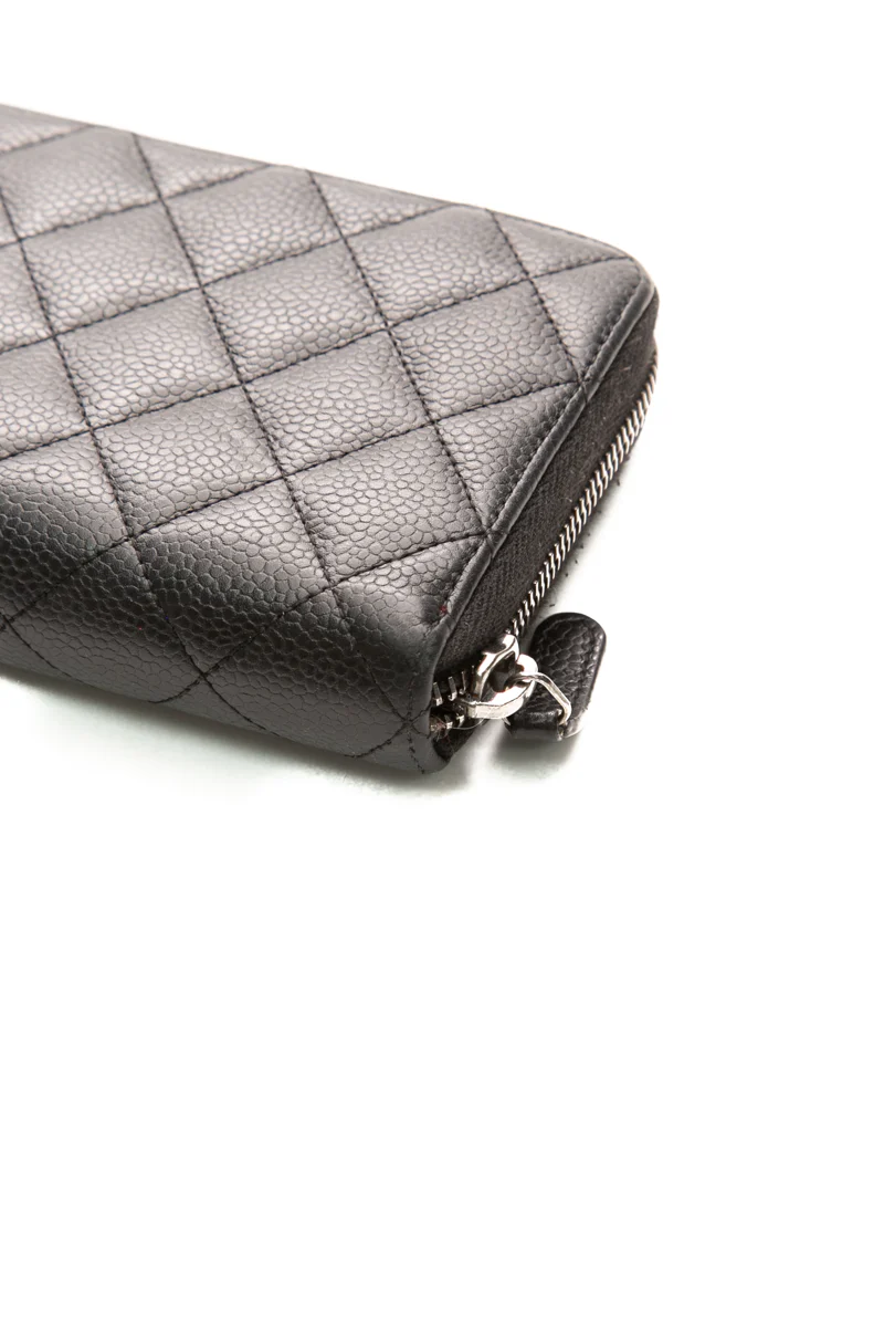Quilted Zippy Wallet - Image 8