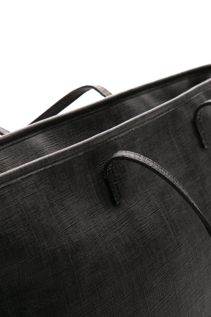 Roll Medium Tote Bag - Image 7