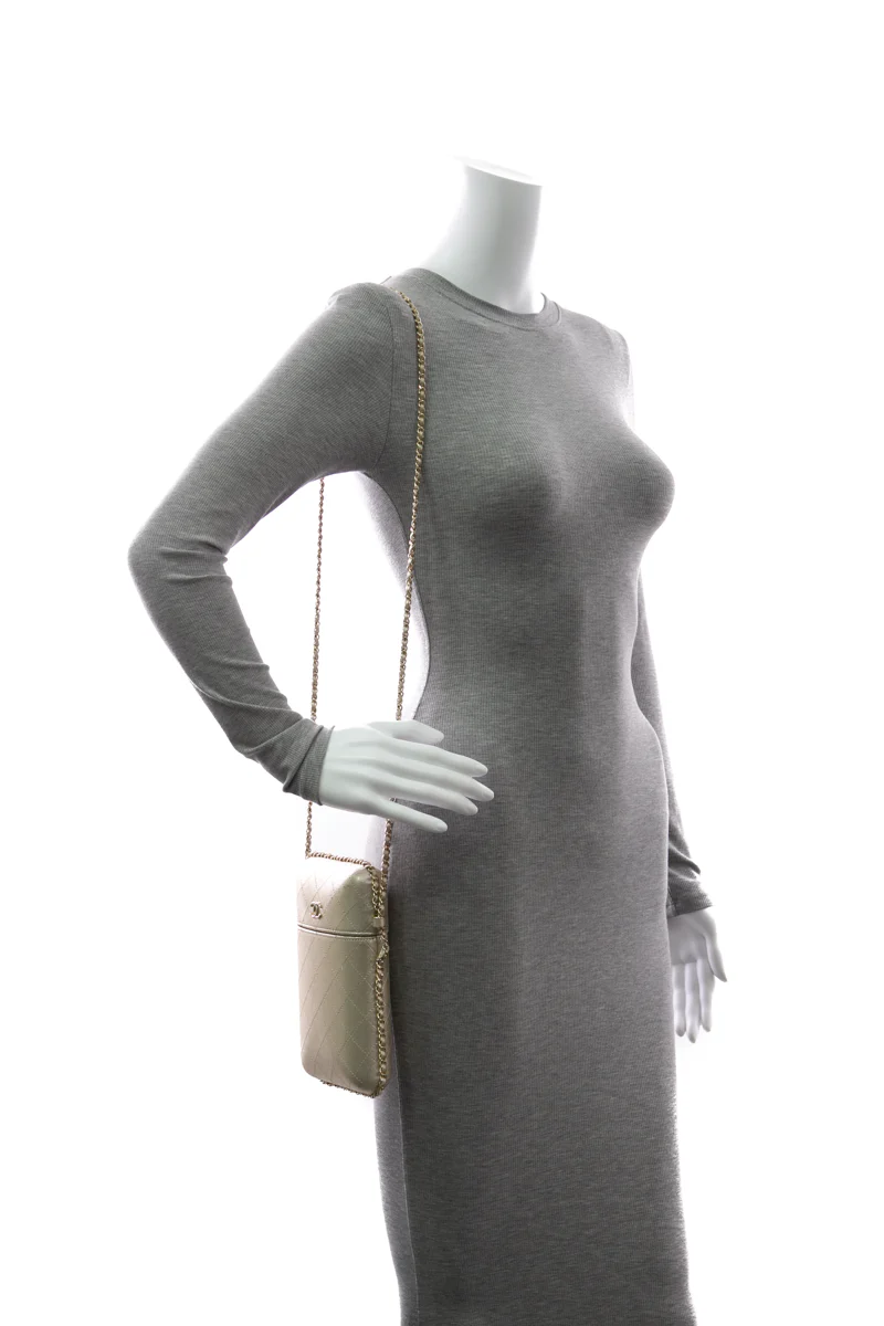 Chain Around Phone Holder - Image 2