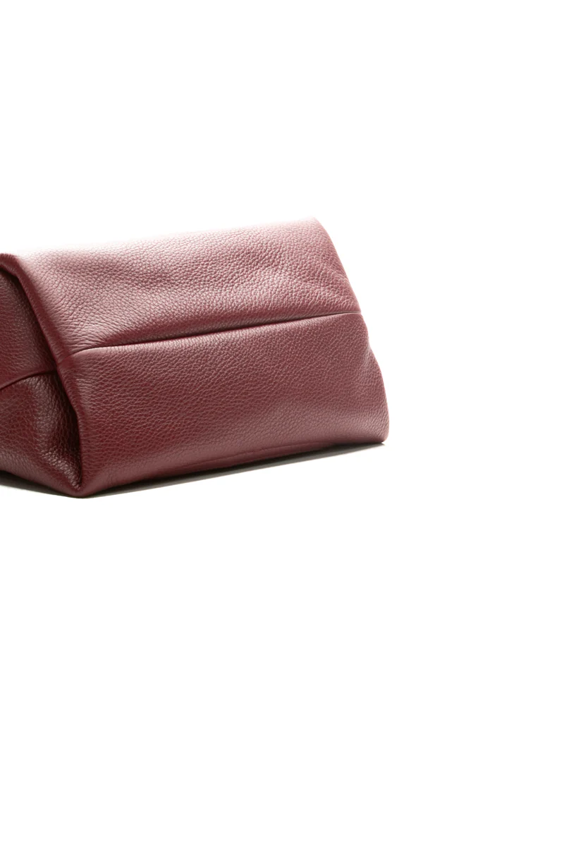 Softbit Medium Hobo Bag - Image 4