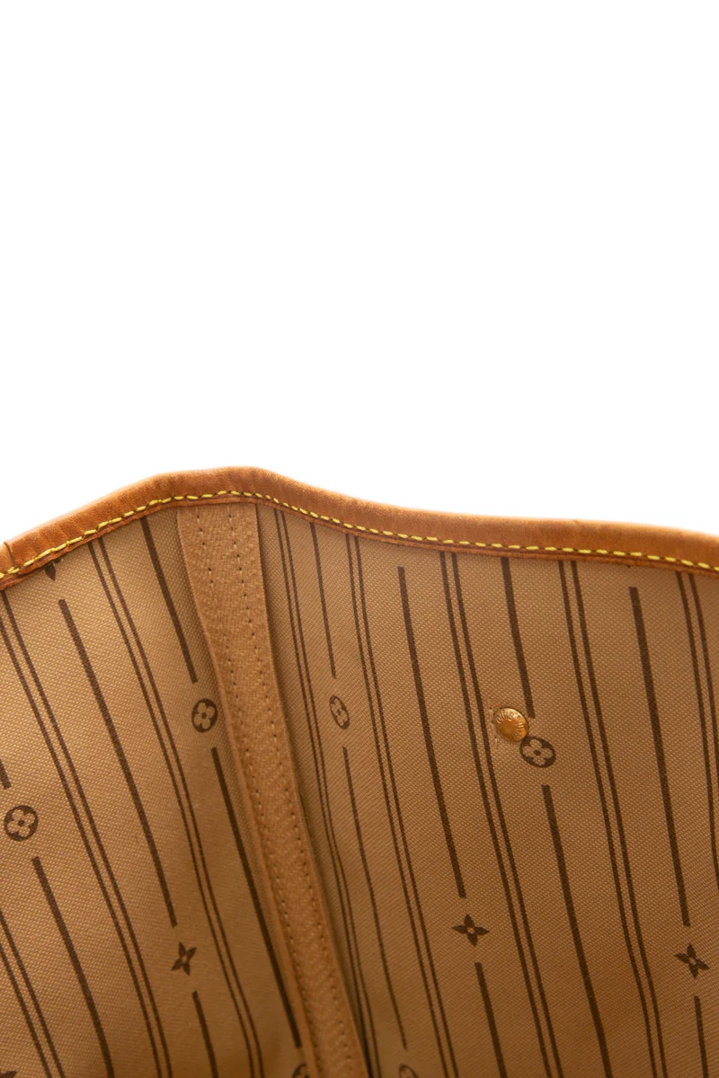 Neverfull MM Tote Bag - Image 16