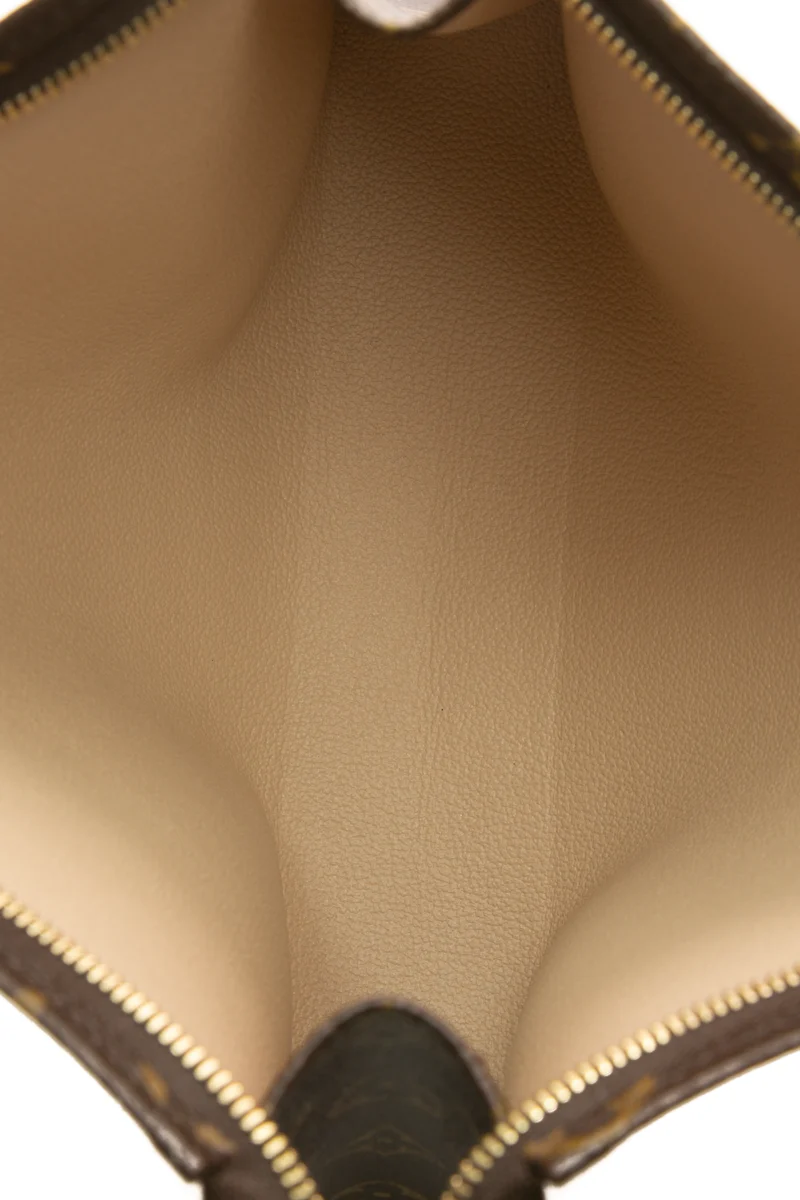 World Tour Pochette Voyage - Image 4