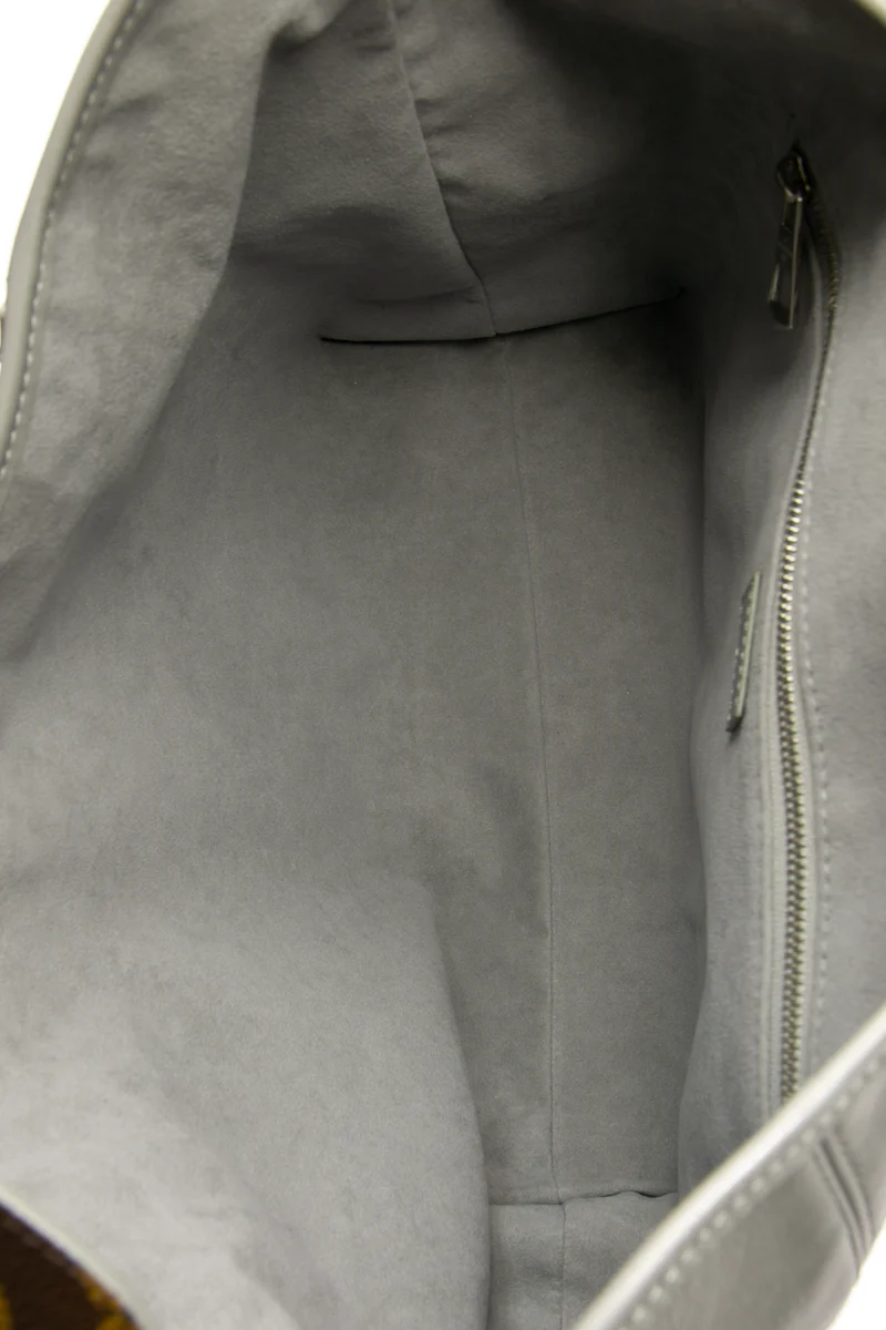 Carryall Vibe MM Bag - Image 7