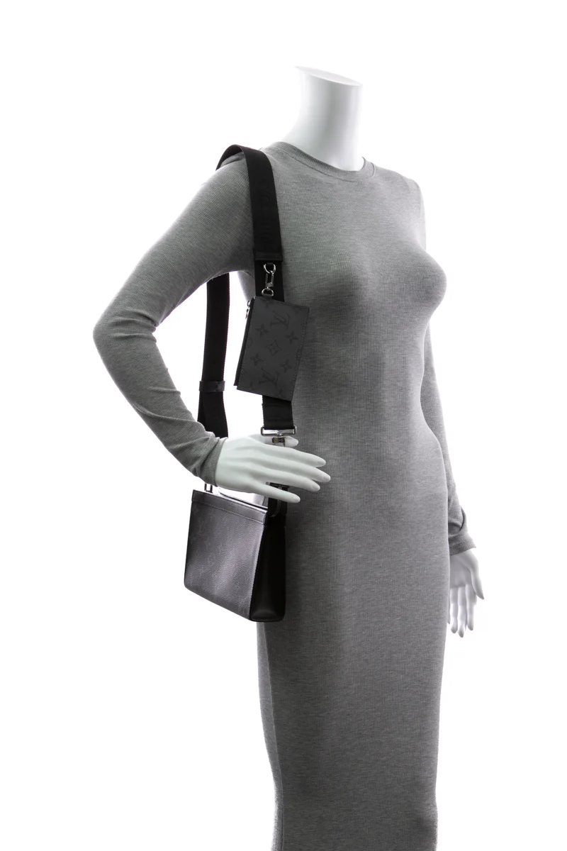 Gaston Wearable Wallet Bag - Image 2