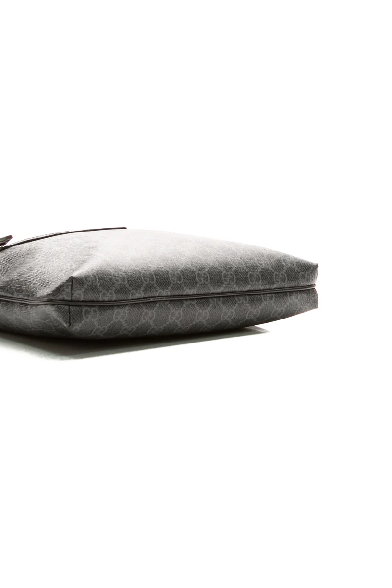 GG Flat Messenger Bag - Image 4