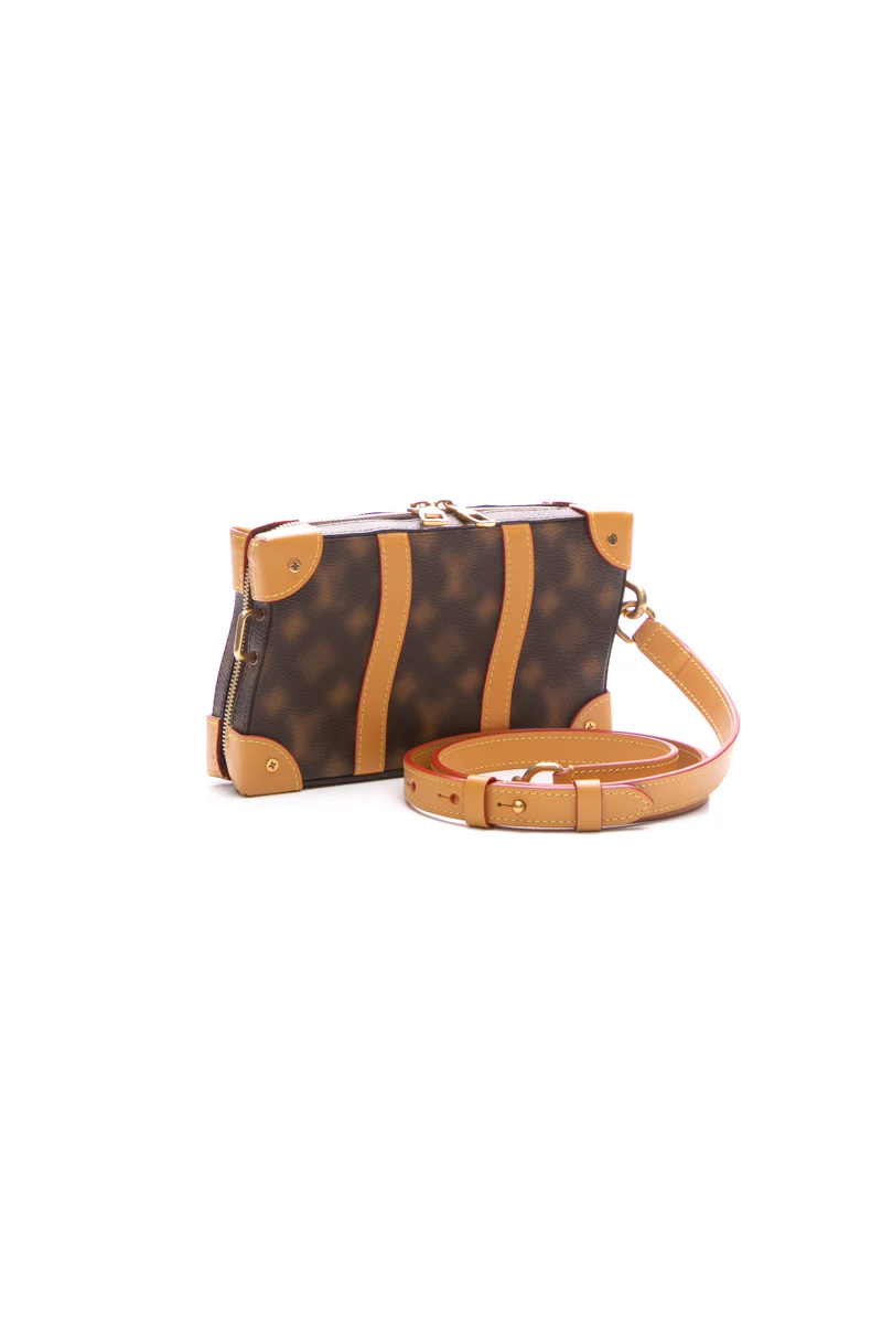 Blurry Trunk Messenger Bag - Image 3