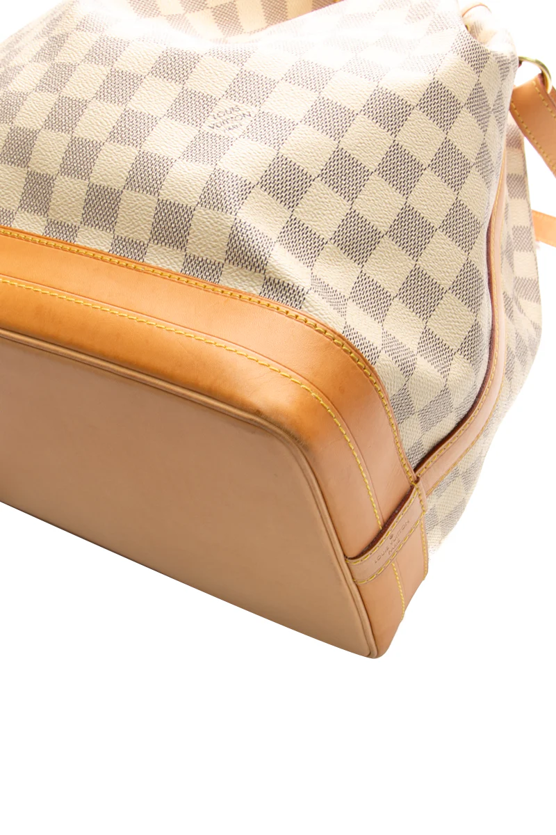 Noe Shoulder Bag - Image 11