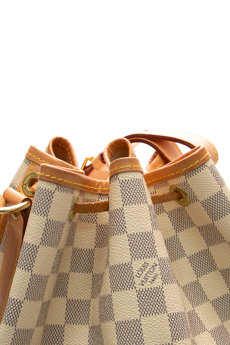Noe Shoulder Bag - Image 18