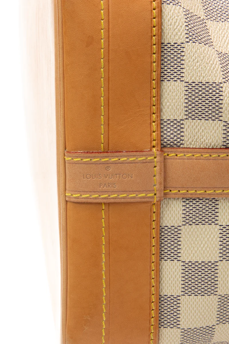 Noe Shoulder Bag - Image 21