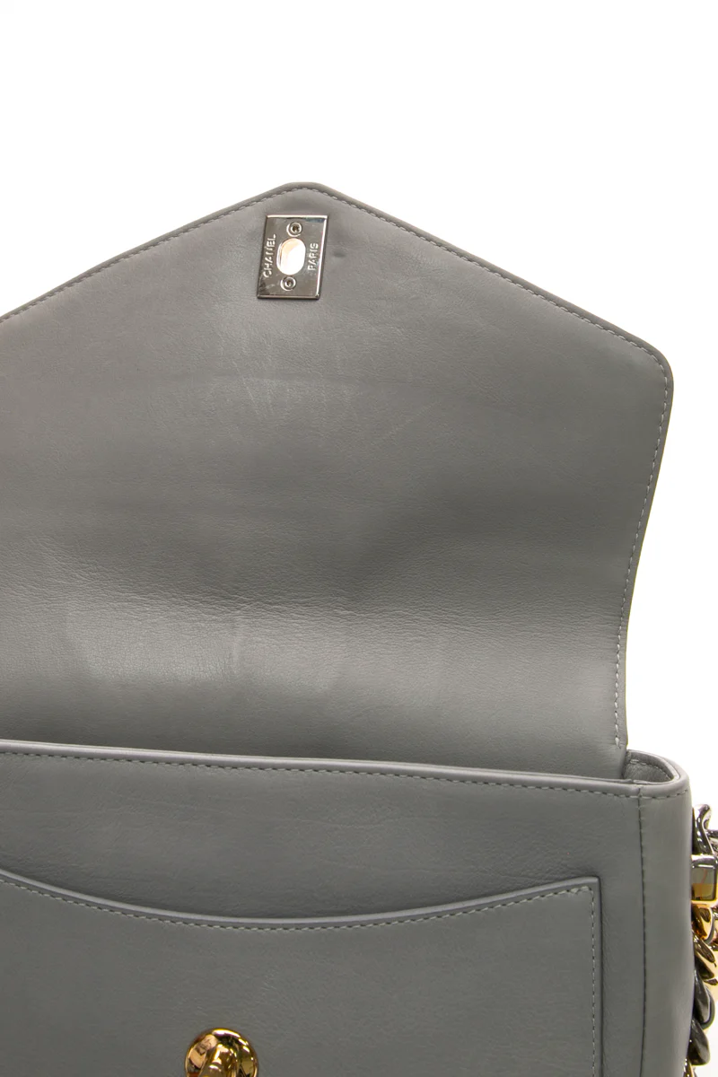 Precious Union Flap Bag - Image 12
