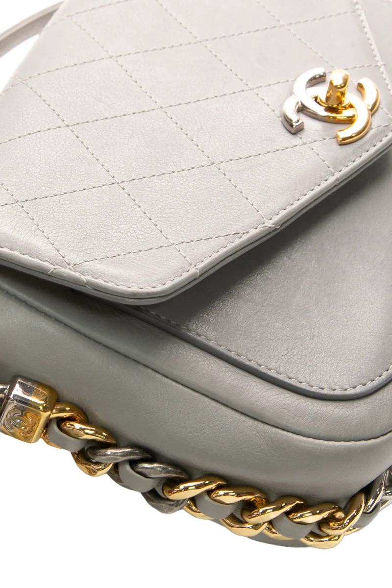 Precious Union Flap Bag - Image 6