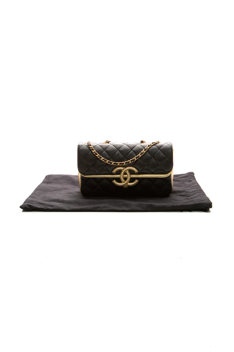 CC Chic Small Double Flap - Image 17