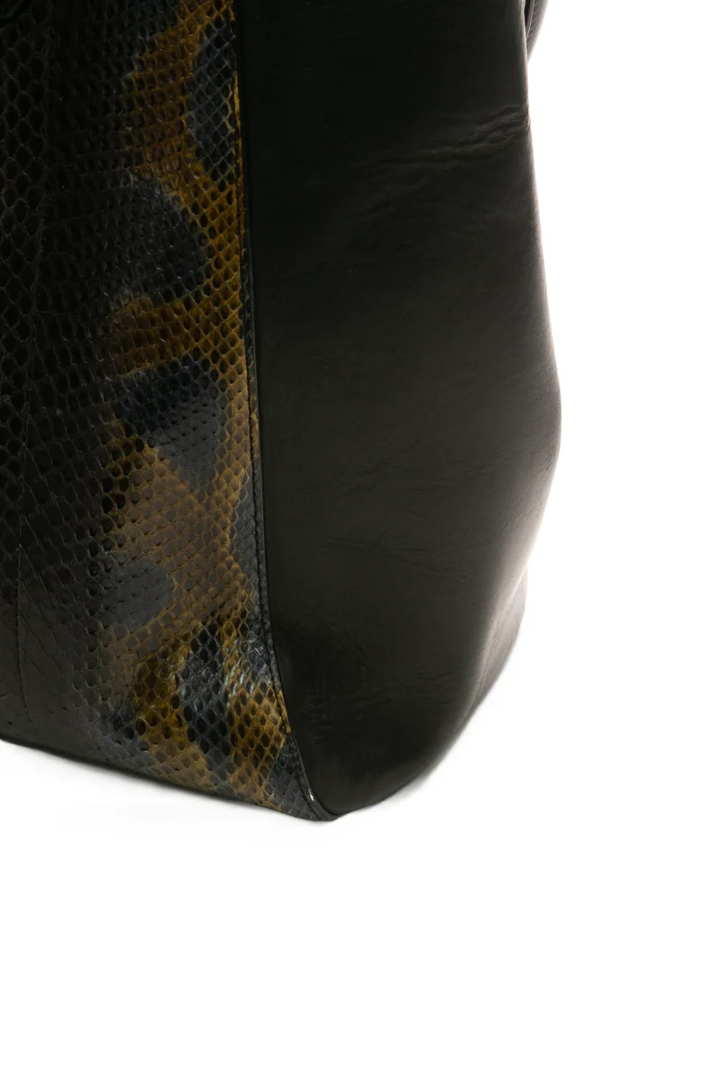 Elme Tote Bag - Image 15