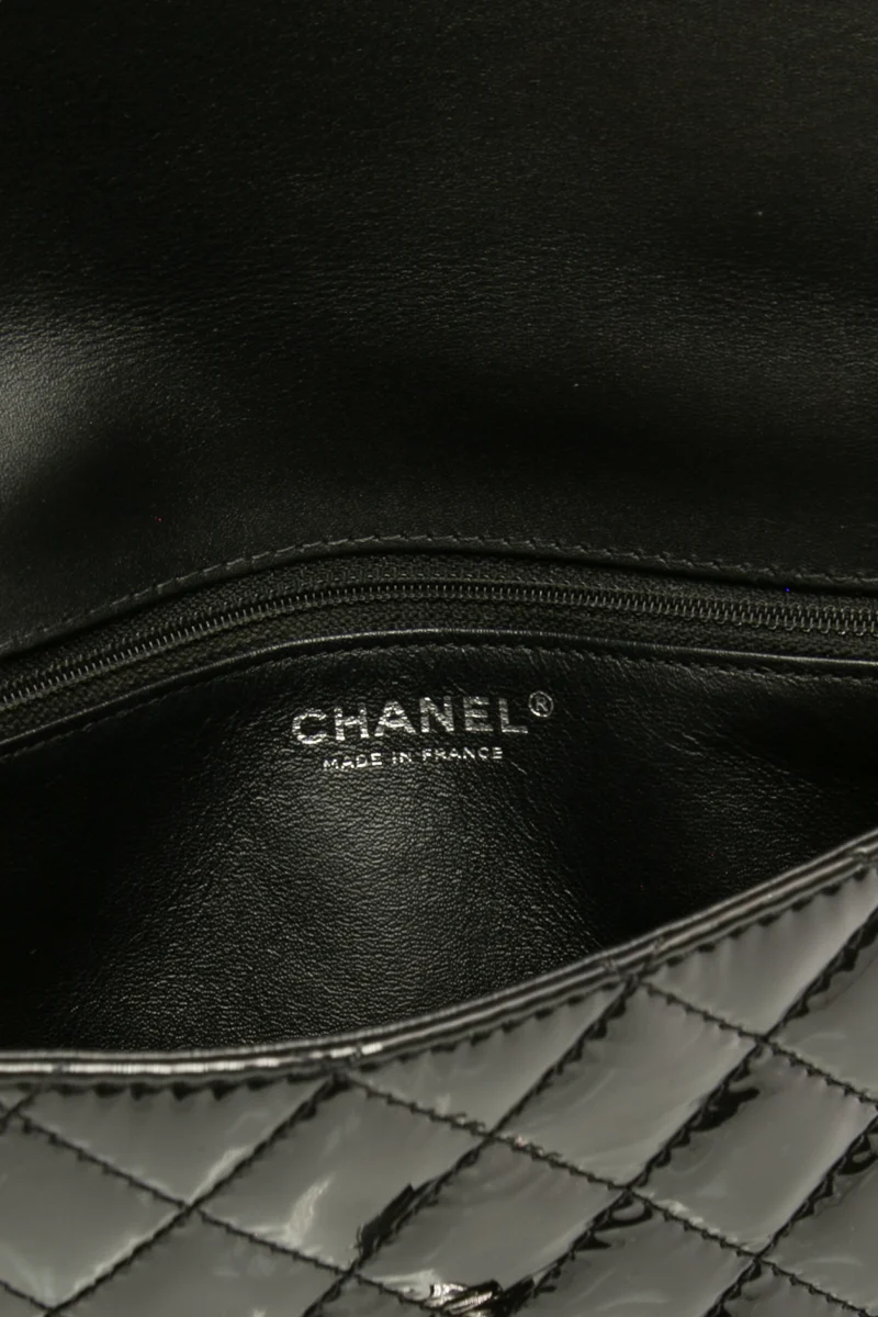 Reissue 2.55 Clutch - Image 8