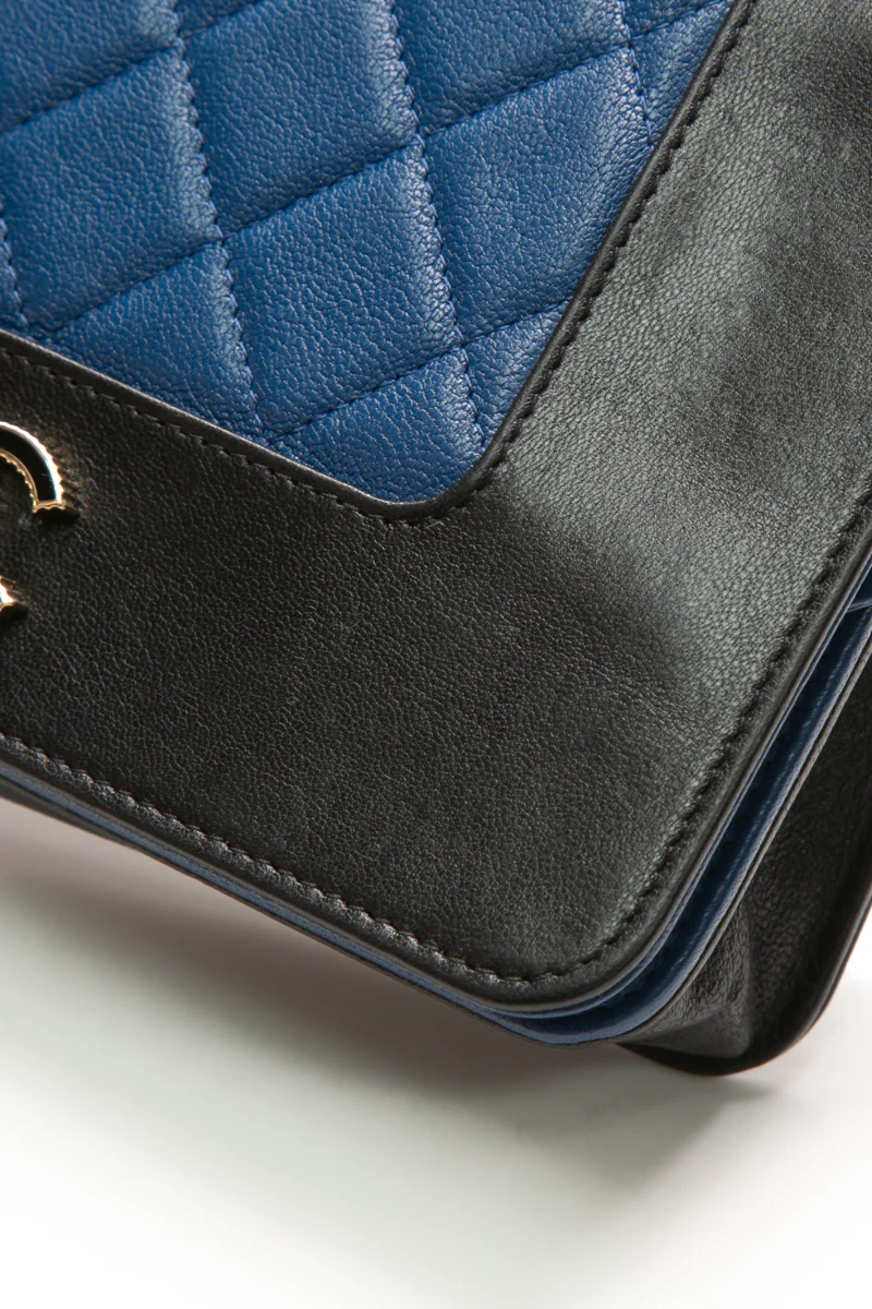 Mademoiselle Wallet on Chain - Image 7