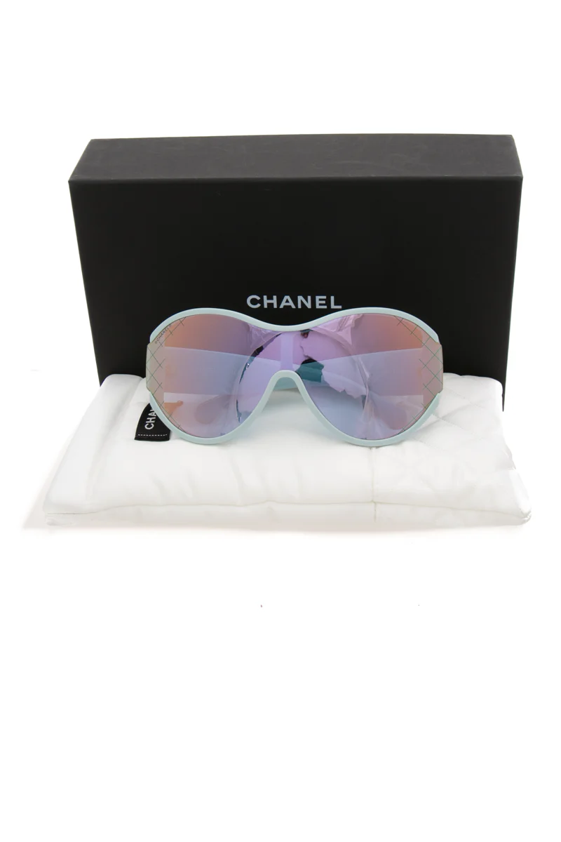 Quilted Shield Sunglasses - Image 7