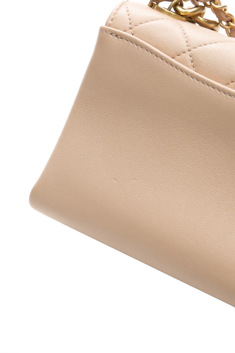 Mini Pearl Chain Flap Bag - Image 7