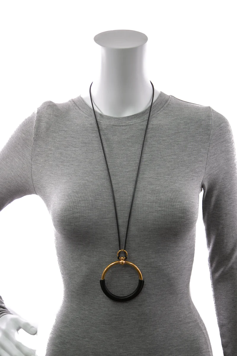 Loop Necklace - Image 2