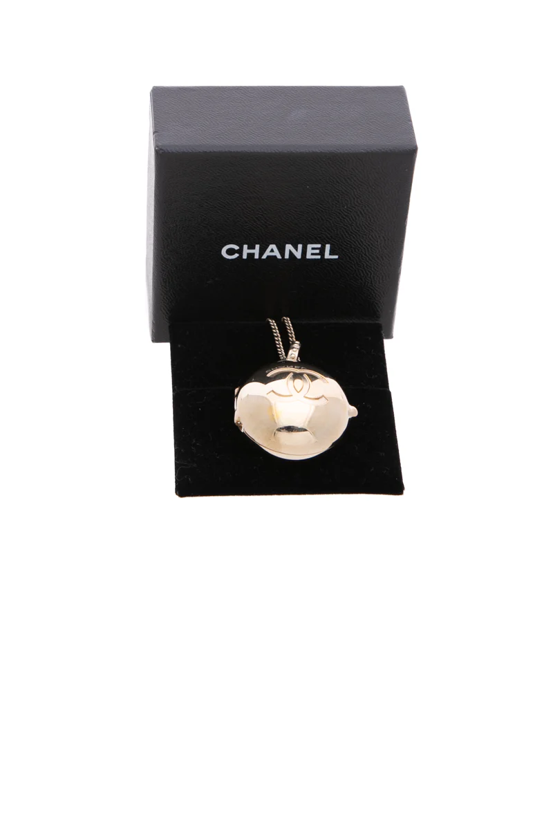 CC Locket Necklace - Image 5