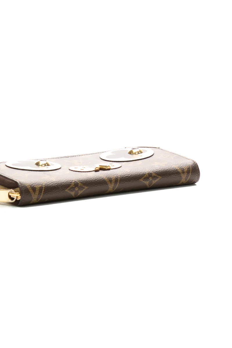 Valentine Dog Zippy Wallet - Image 3