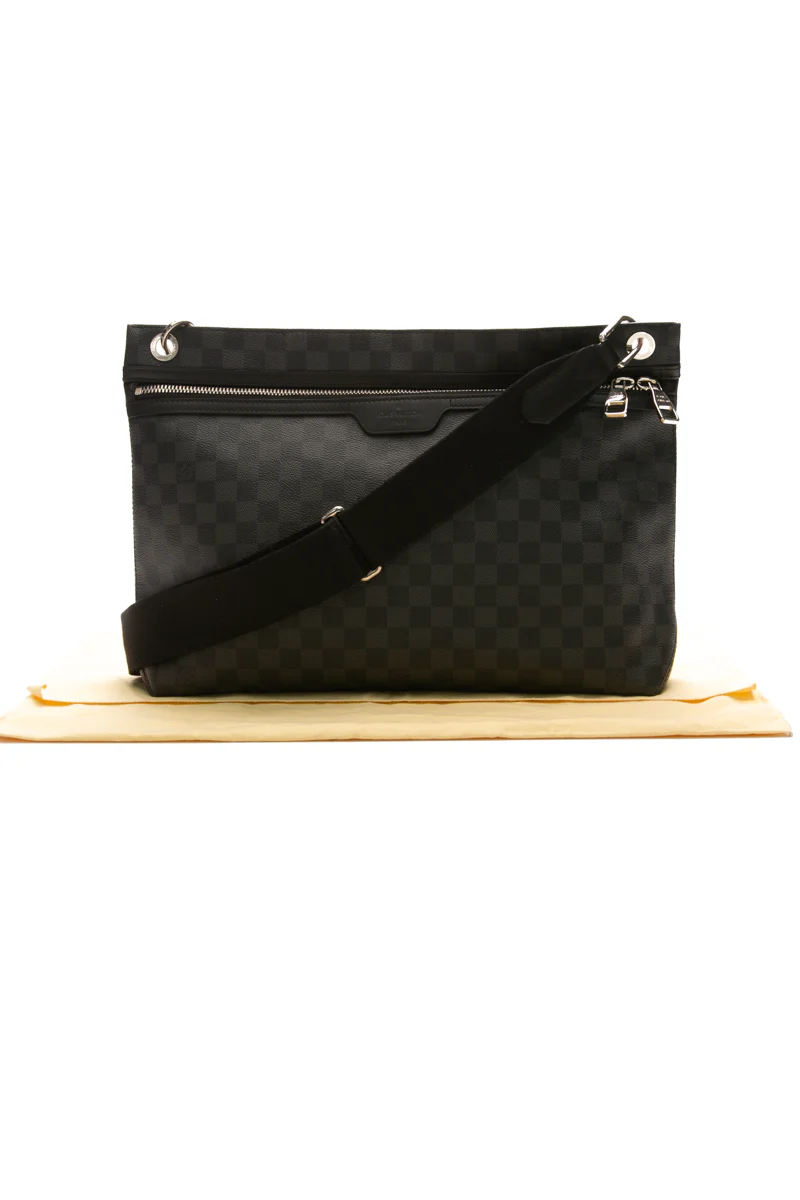 Men's Hunter Messenger Bag - Image 8
