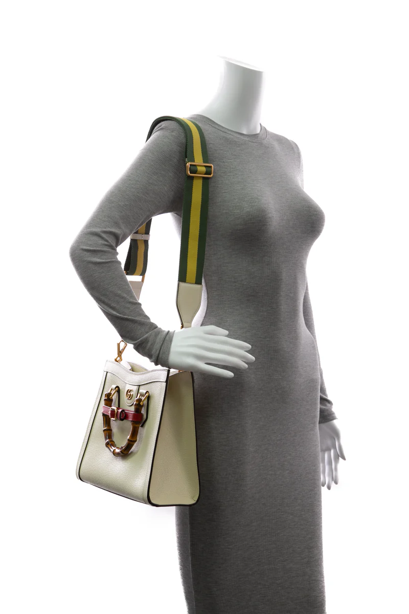 Diana Medium Tote Bag - Image 3