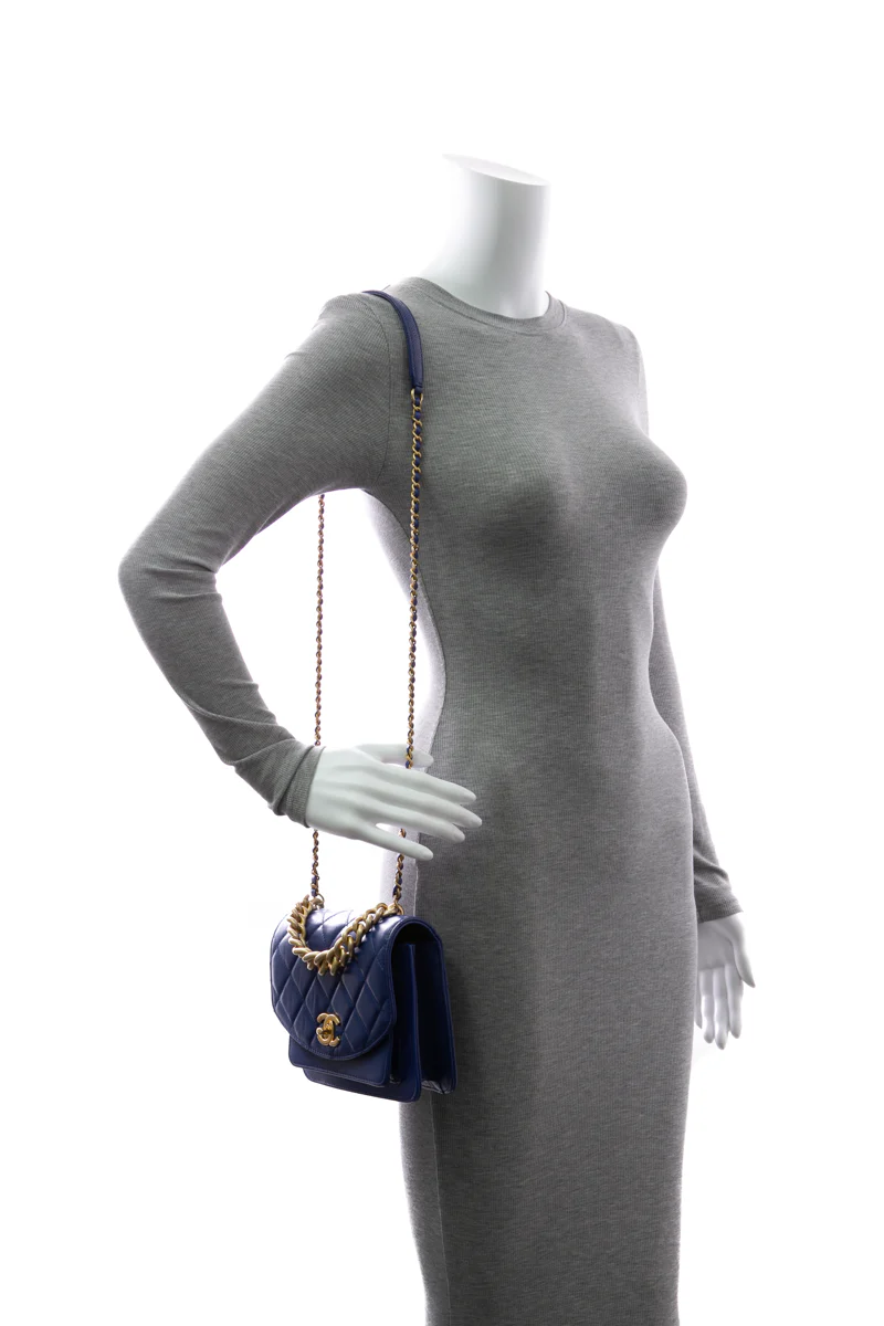Mini Chain Flap Bag - Image 2