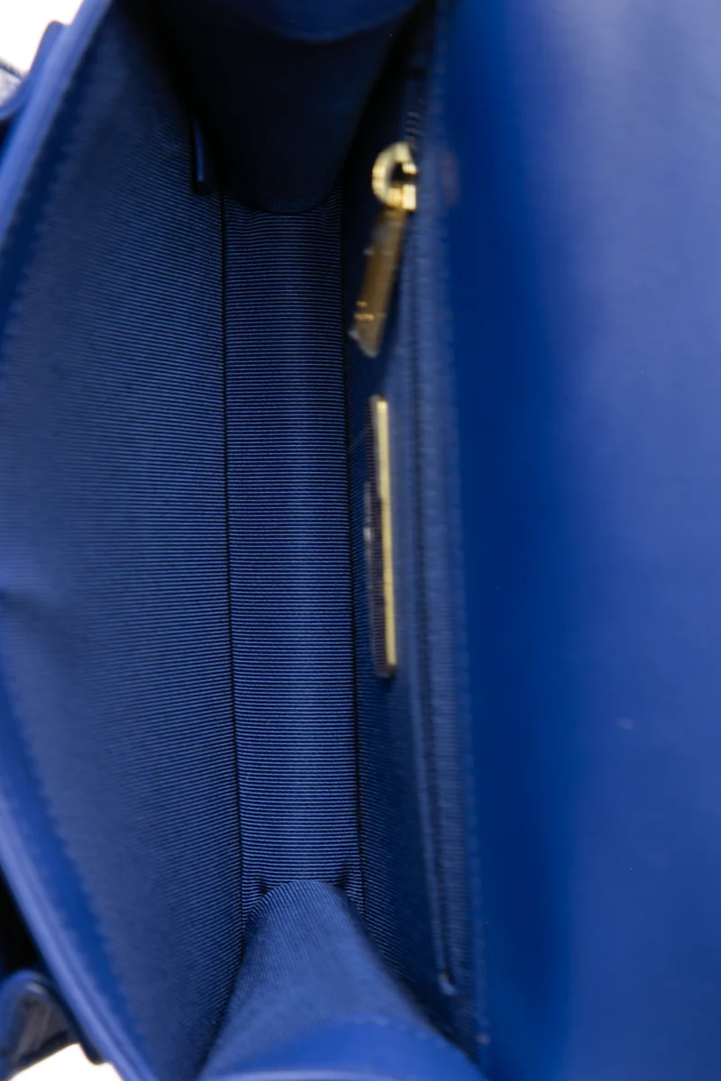 Mini Chain Flap Bag - Image 8
