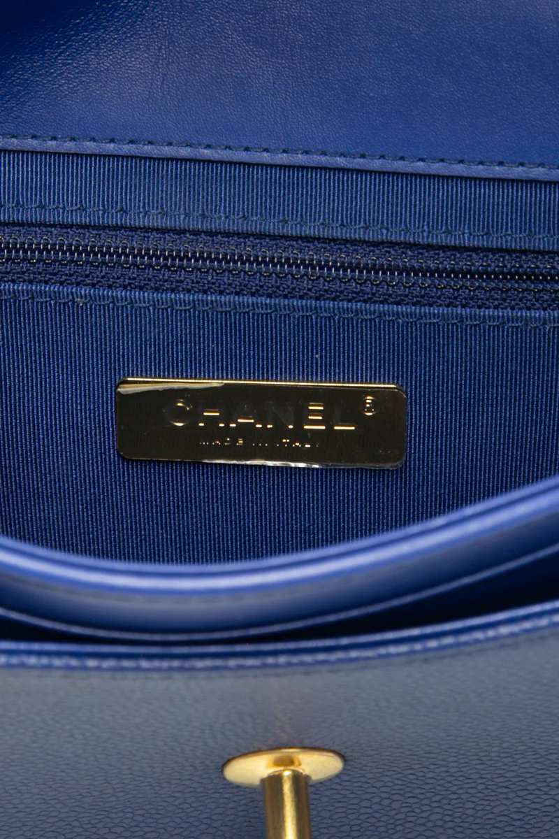 Mini Chain Flap Bag - Image 9
