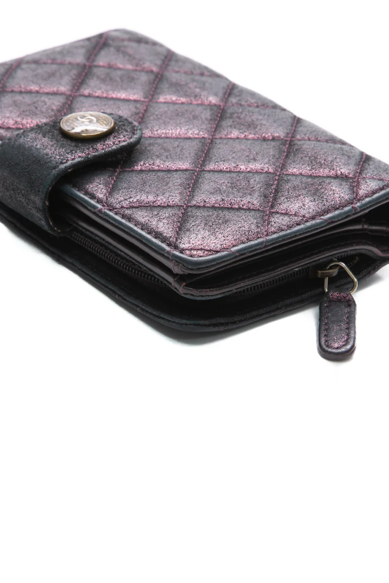 Iridescent Wallet - Image 9