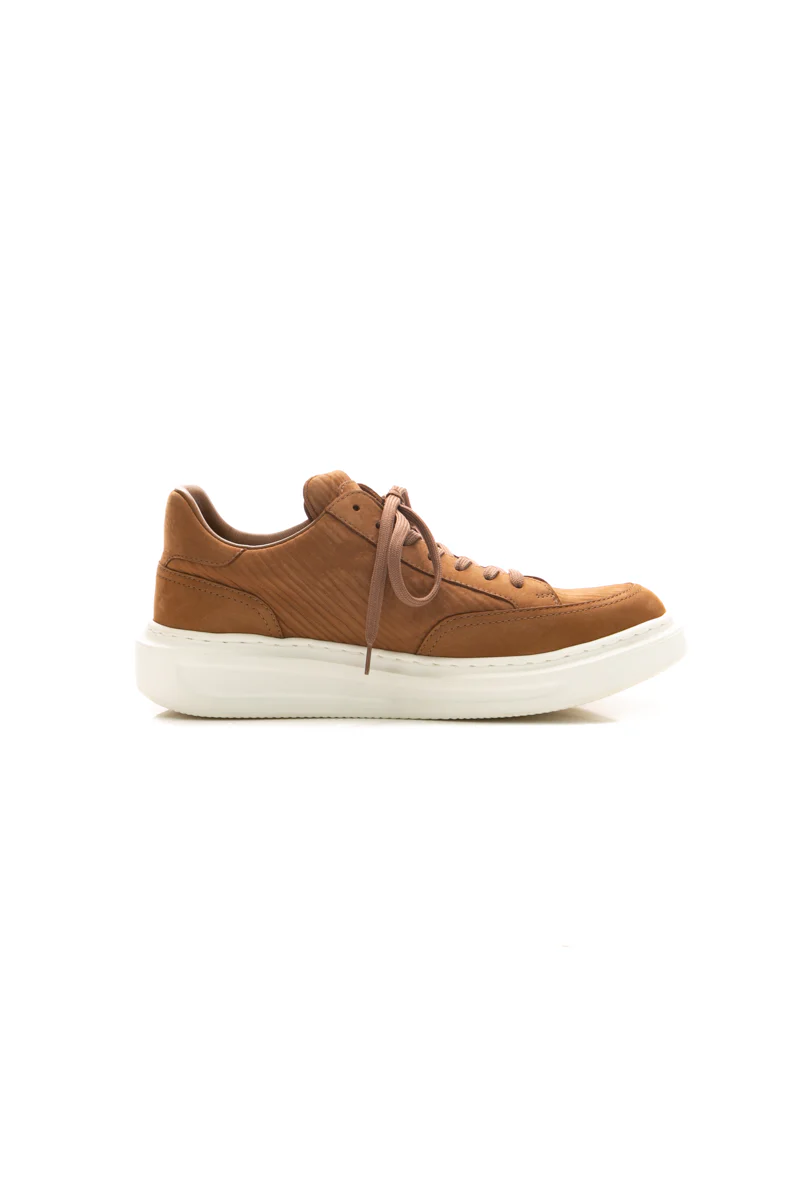 Men's Beverly Hills Sneakers - Size US 7.5 - Image 3