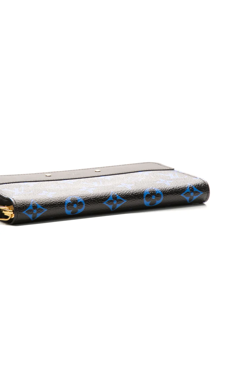 Amazon Zippy Wallet - Image 3
