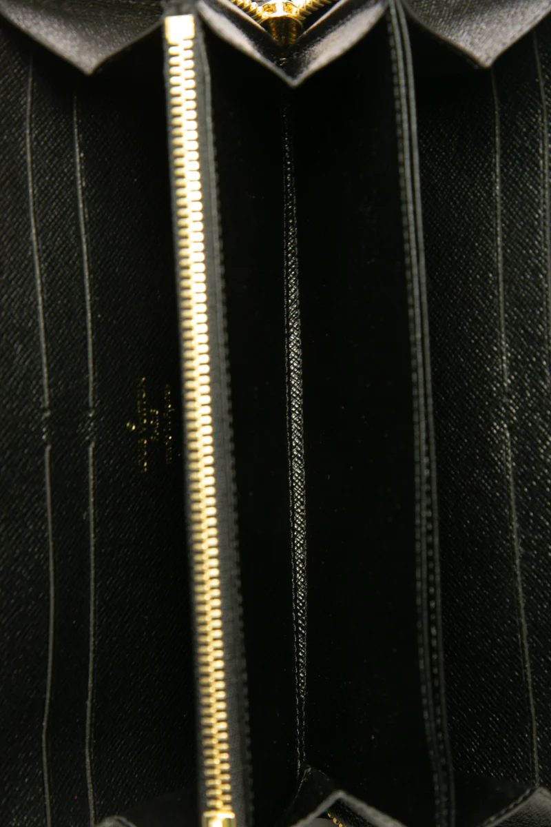 Amazon Zippy Wallet - Image 4