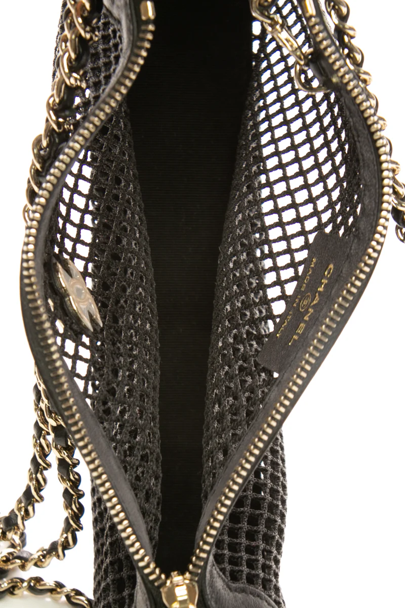 Clutch With Chain - Image 9