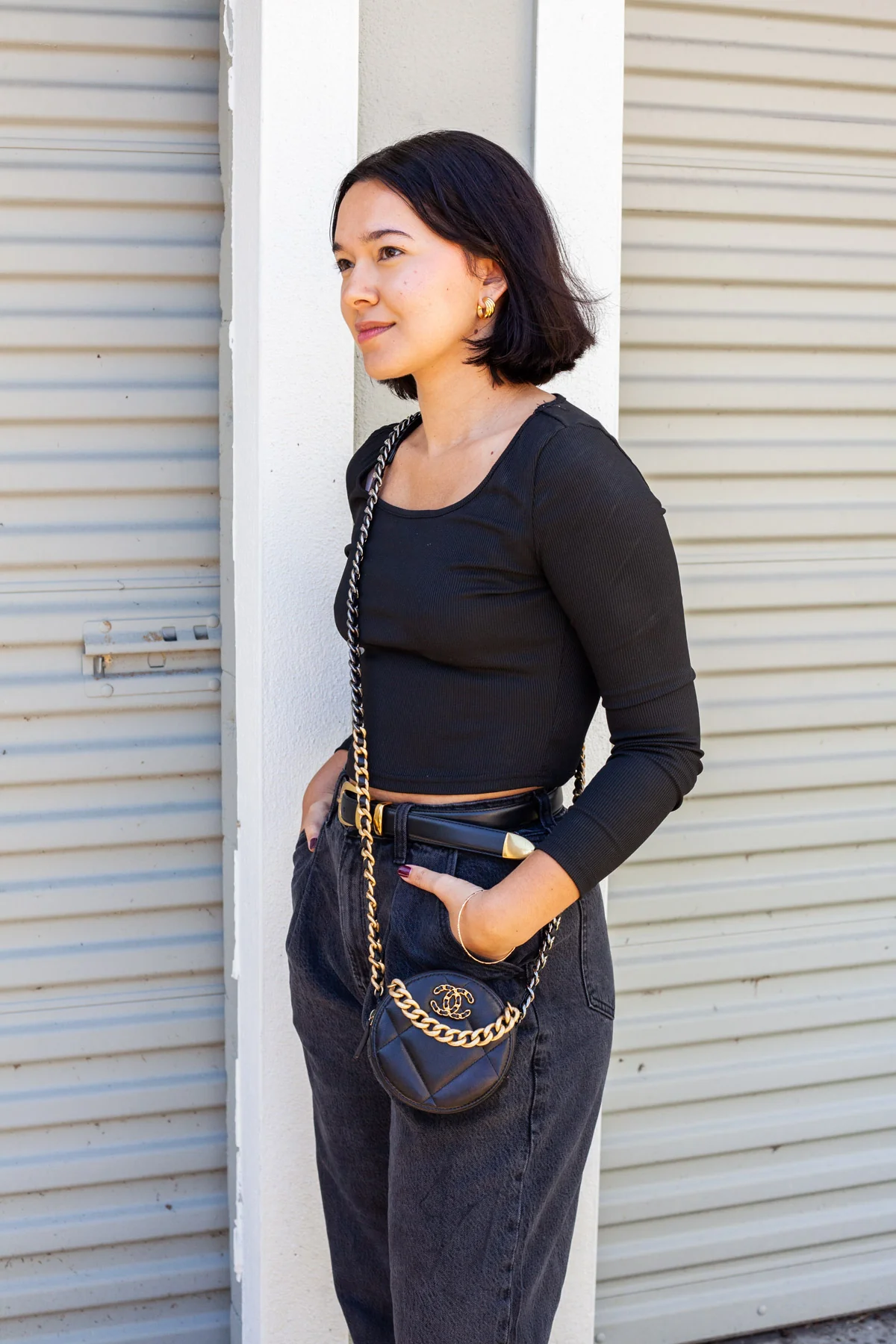 Chanel 19 Round Mini Chain Bag - Image 2