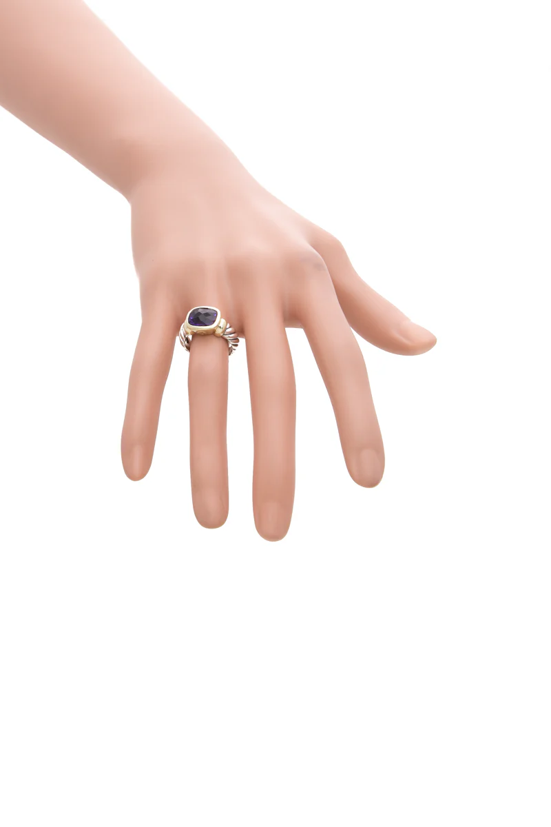 Noblesse Ring - Size 5 - Image 5