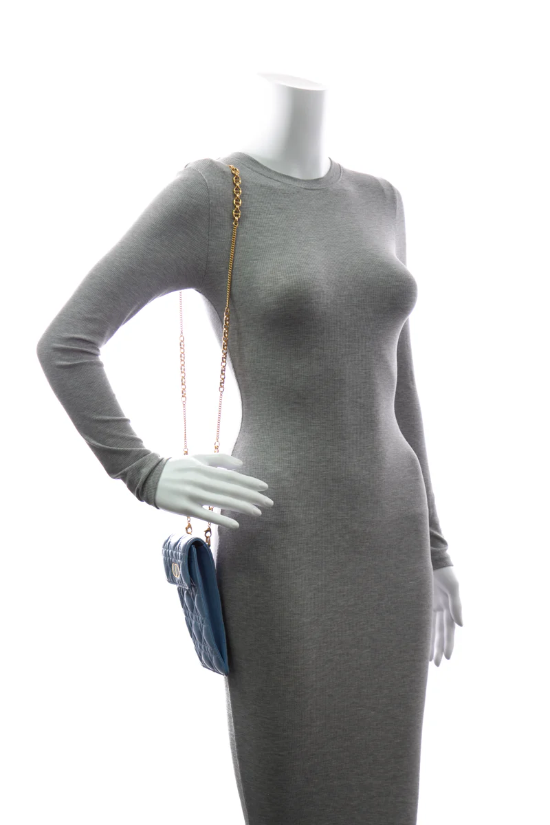 Caro Phone Holder with Chain - Image 2