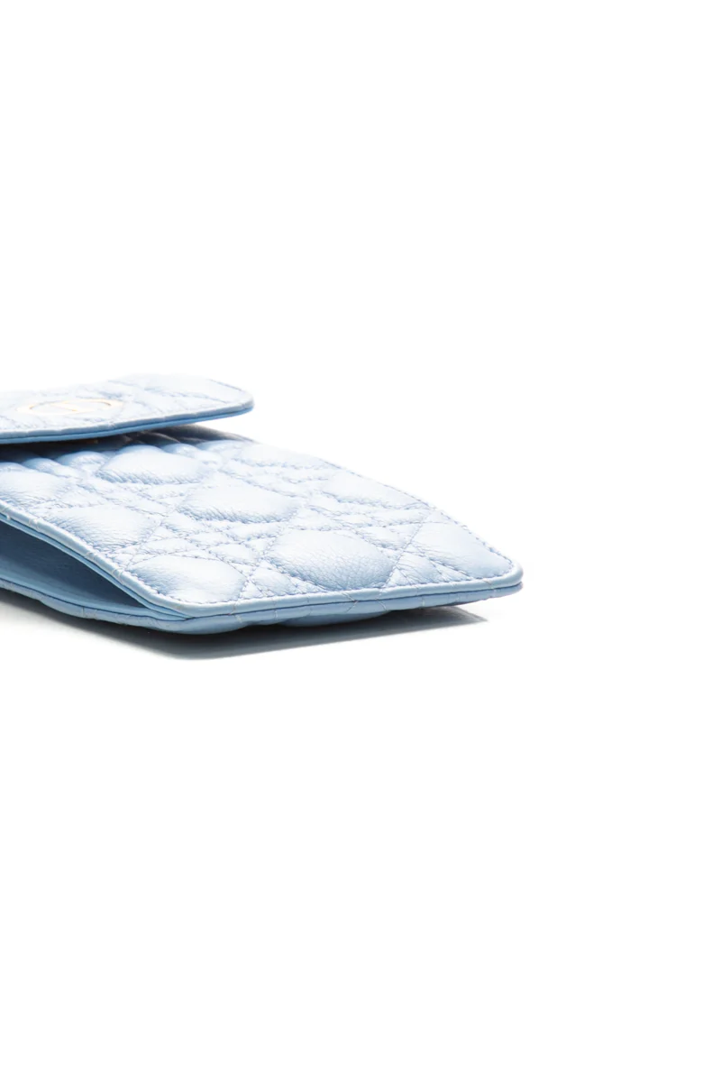 Caro Phone Holder with Chain - Image 4