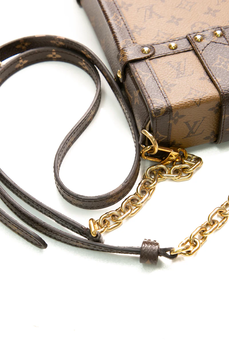 Vertical Trunk Pochette - Image 8