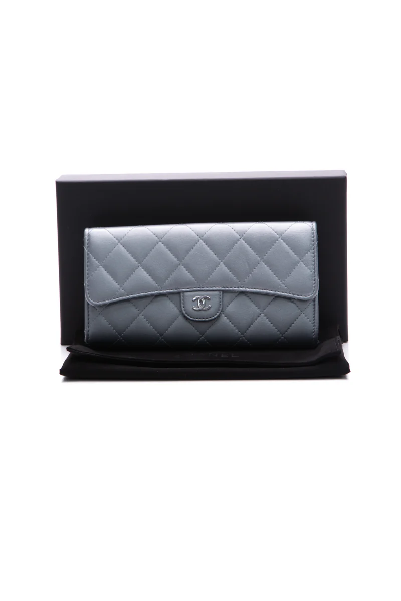 Long Classic Flap Wallet - Image 8