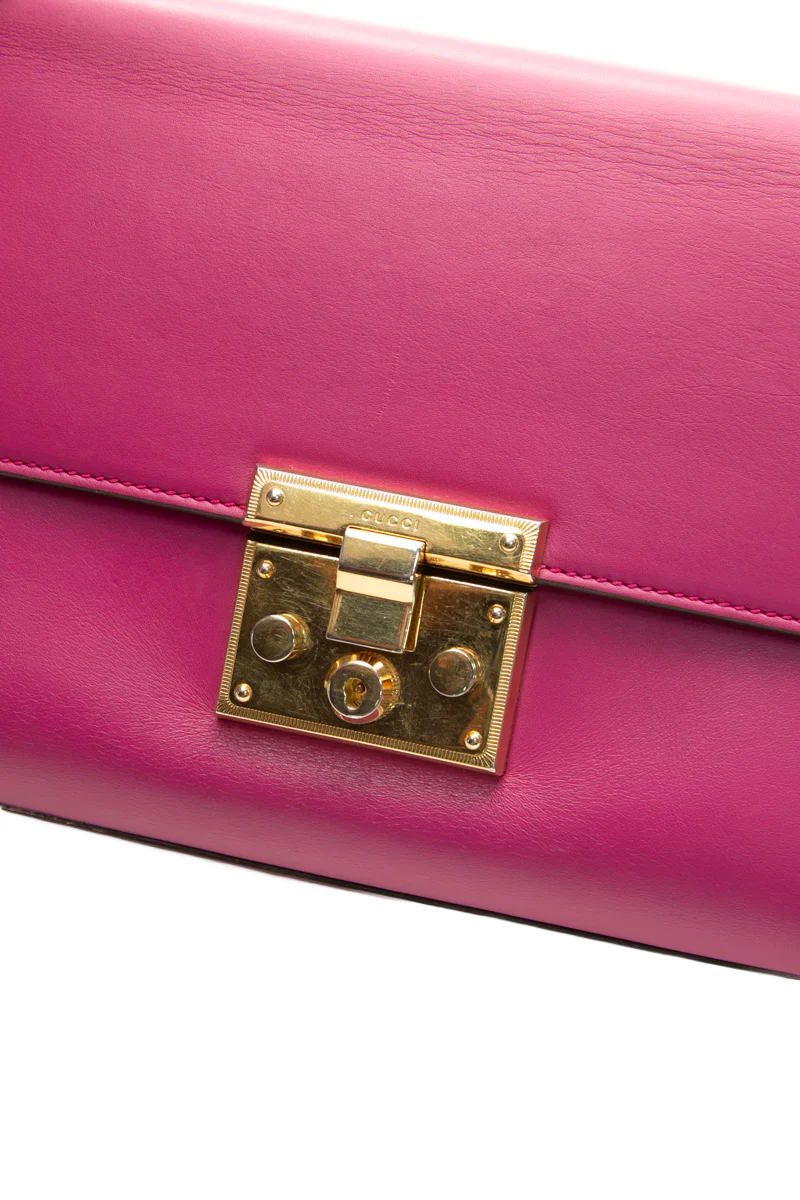 Padlock Medium Shoulder Bag - Image 9