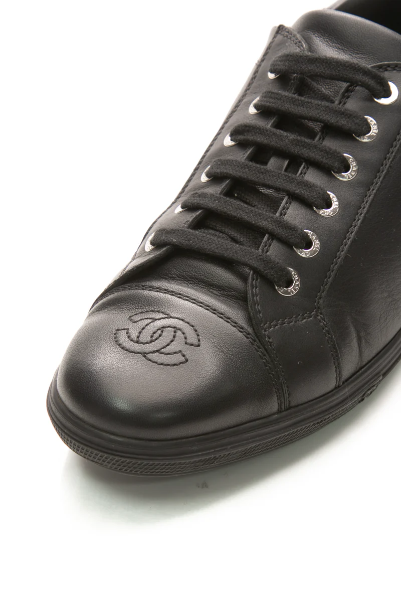 Uniform Sneakers - Size 39 - Image 5