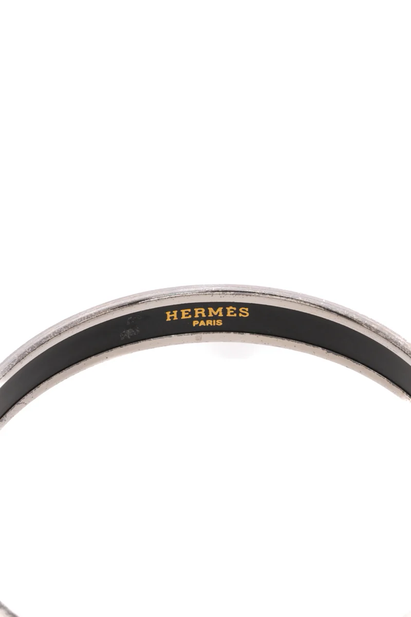 Floral Narrow Bangle Bracelet - Image 3