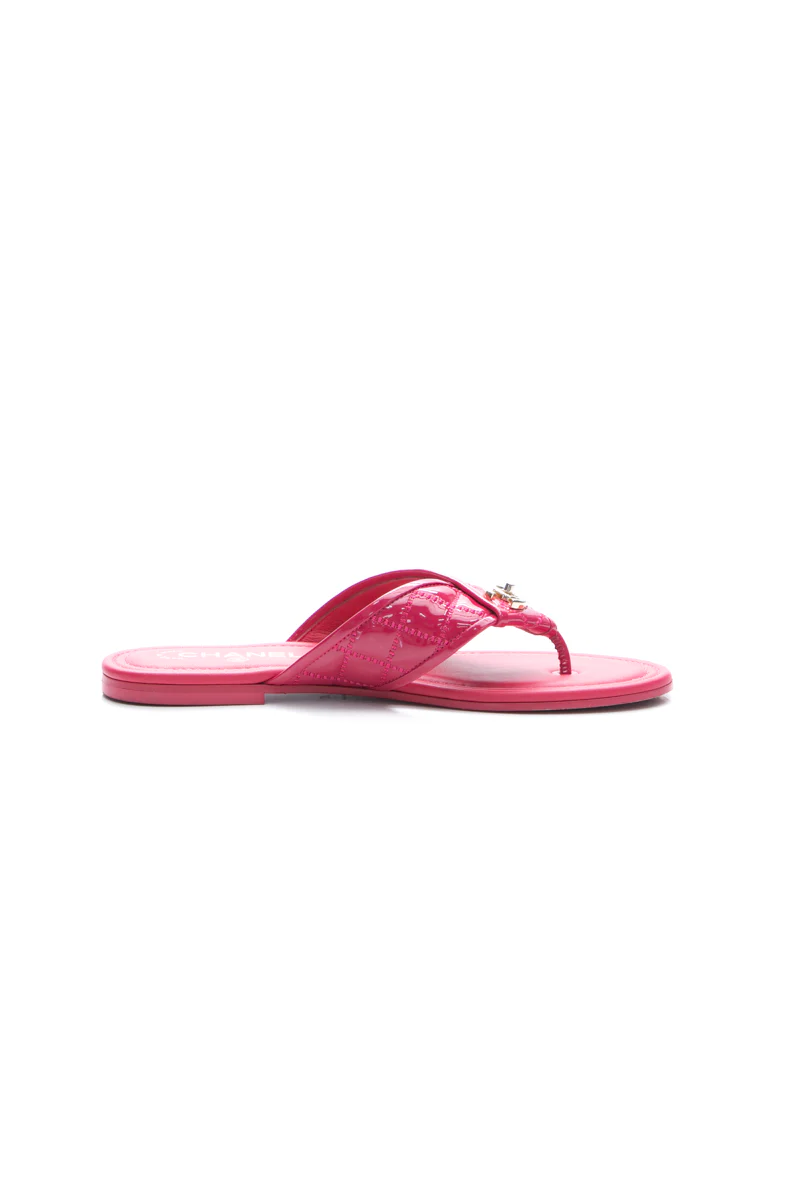 Quilted Turnlock Thong Sandals - Size 37 - Image 3