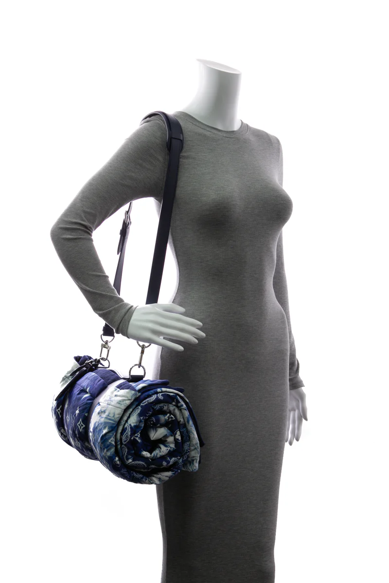 Bandana Beach Blanket & Carrier - Image 2