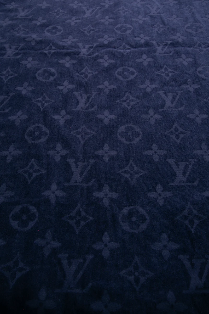 Bandana Beach Blanket & Carrier - Image 3
