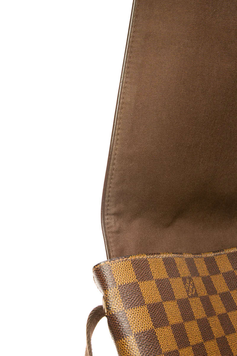Brooklyn MM Messenger Bag - Image 15