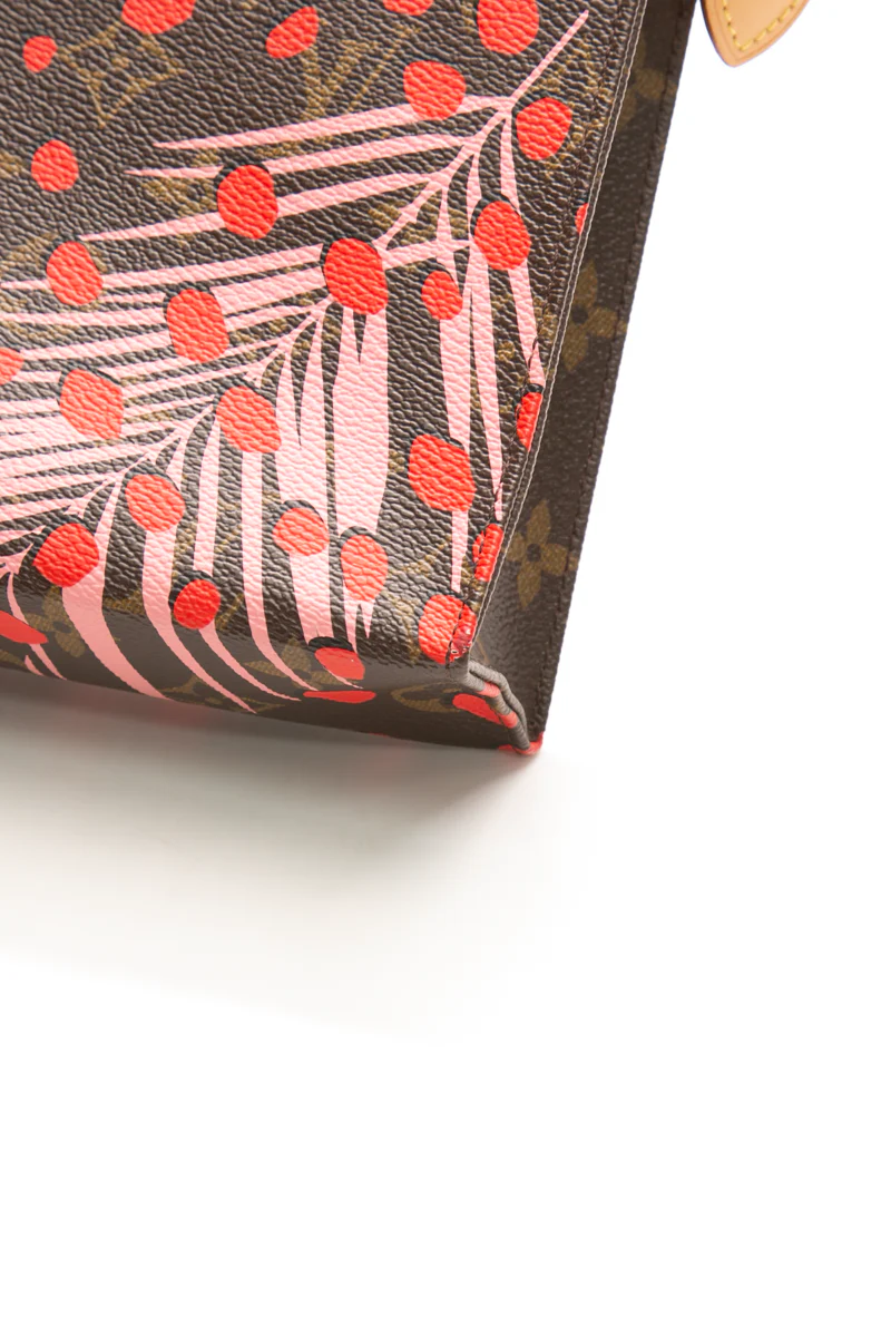 Jungle Dots Toiletry Pouch 26 - Image 4