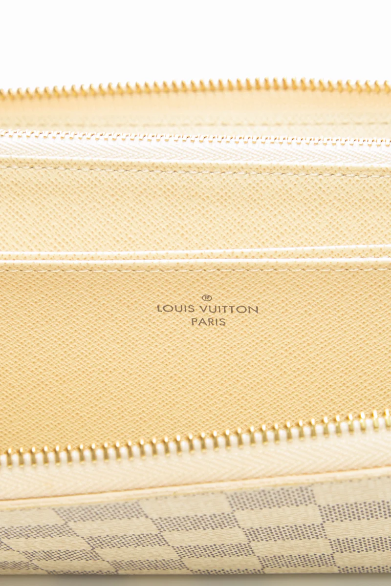 Zippy Wallet - Image 11